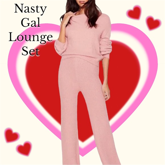 Nasty Gal Sweaters - 👋 Nasty Gal Lounge Set 👋